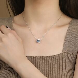 Dazzling Silver Necklace with Blue Accent